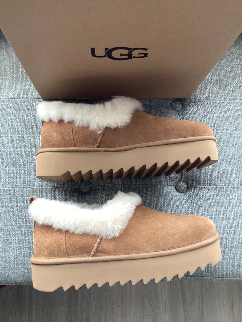 UGG® Nita Genuine Shearling Slipper (Women) 10M - Picture 3 of 15